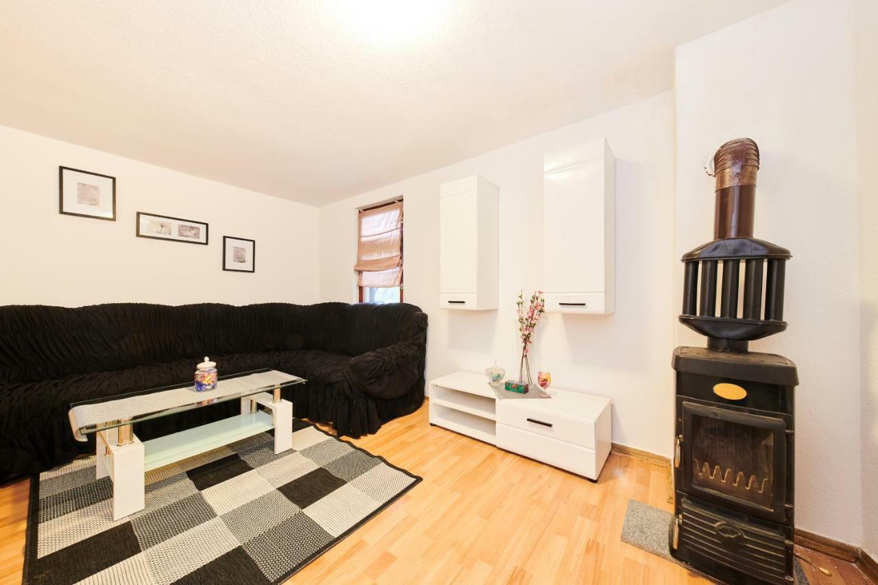 Kuca Za Odmor Petra Apartment Cepljani Ngoại thất bức ảnh